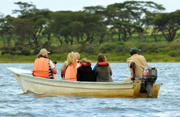 4 Days Masai Mara Lake Nakuru Joining Safari | African Breeze Tours